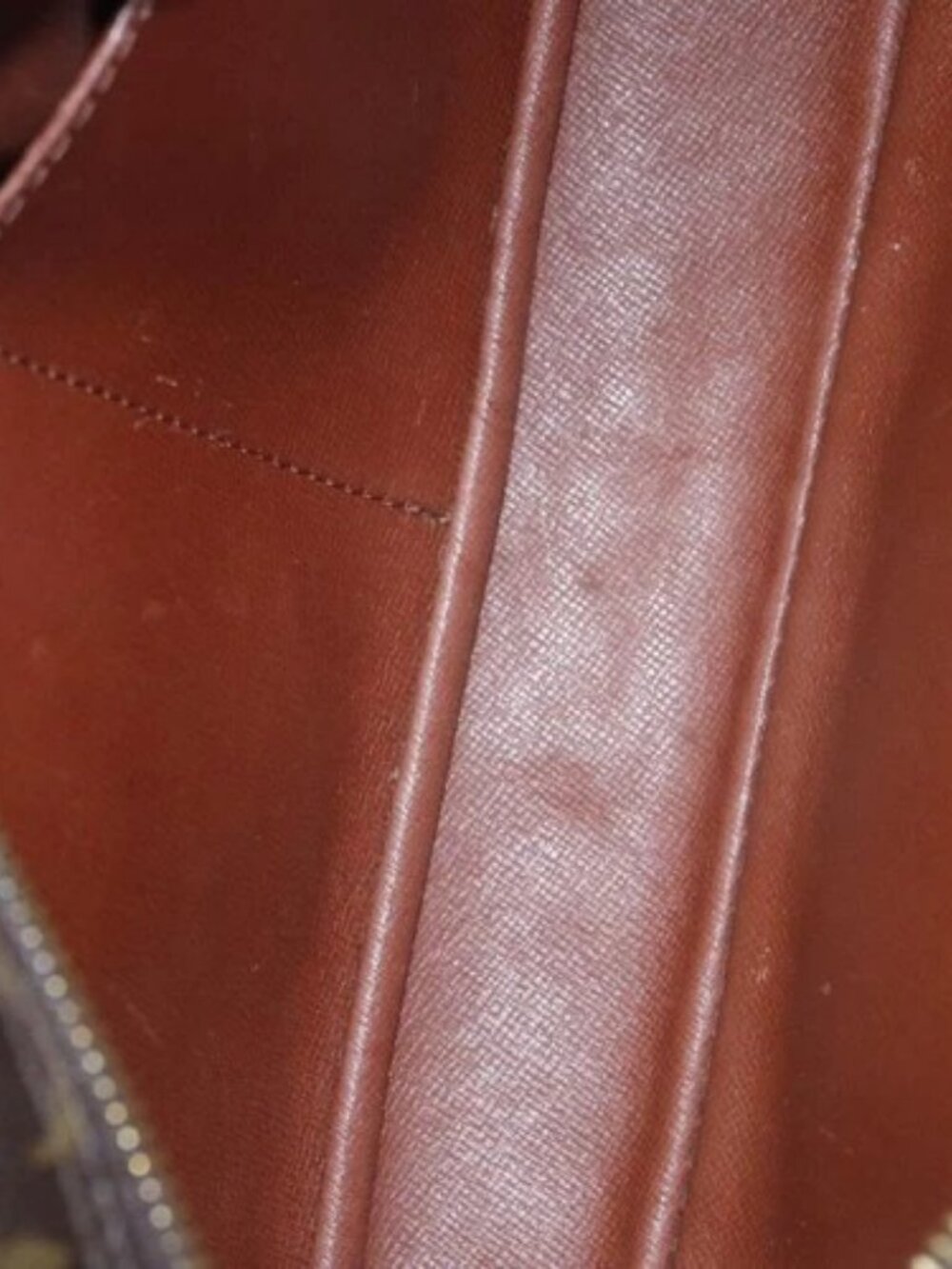 LOUIS VUITTON Monogram Compiegne 28 Clutch - Picture 9 of 16